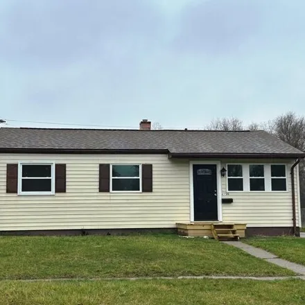 Buy this 3 bed house on 2746 Appleridge Street in Ypsilanti Charter Township, MI 48198