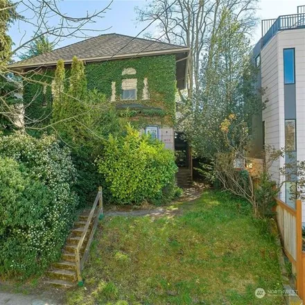 Buy this 3 bed house on 1607 East Jefferson Street in Seattle, WA 98122