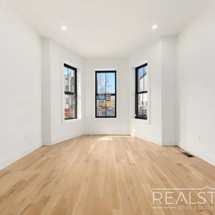 Image 3 - 1144 Lafayette Avenue, New York, NY 11221, USA - Townhouse for rent