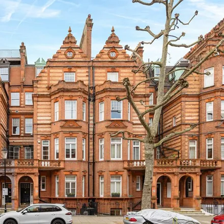 Rent this 3 bed apartment on 24 Sloane Gardens in London, SW1W 8ED