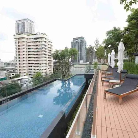 Image 5 - 49 Playscape, 8/3, Soi Sukhumvit 49, Vadhana District, 10110, Thailand - Apartment for rent