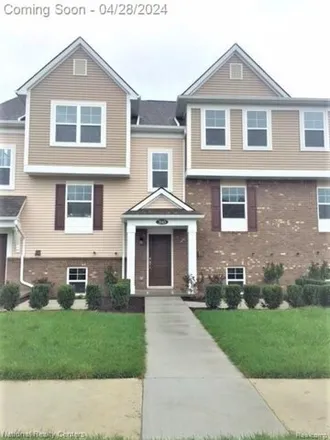 Rent this 3 bed house on Michigan Air Line Trail in Wixom, MI 48393
