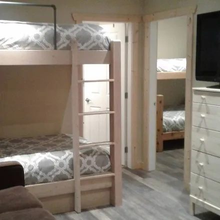 Rent this 2 bed house on Days Inn & Suites Revelstoke in 301 Wright Street, Revelstoke