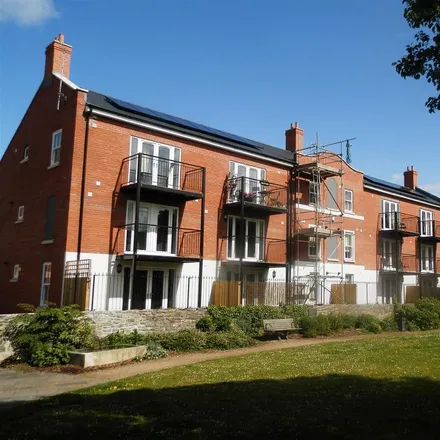 Rent this 2 bed apartment on Brunswick Villas in Wilder Street, Bristol