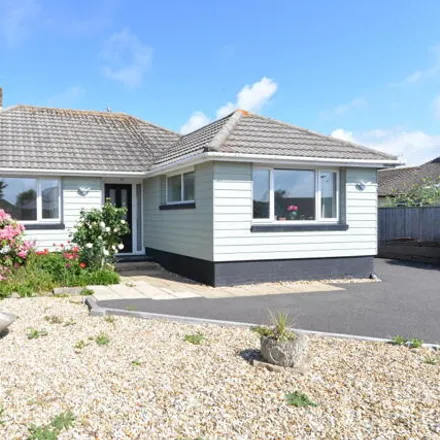 Buy this 2 bed house on 10 Southern Lane in Barton on Sea, BH25 7JB