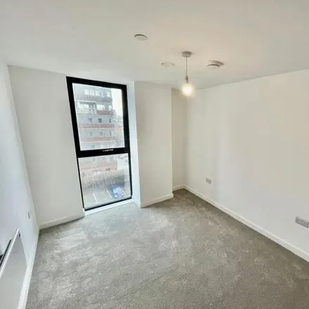 Image 7 - Park Rise, Seymour Grove, Gorse Hill, M16 0PF, United Kingdom - Room for rent