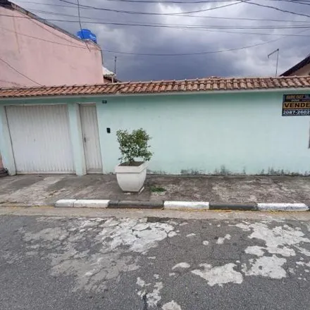 Buy this 2 bed house on Avenida Doutor Timoteo Penteado 2914 in Vila Galvão, Guarulhos - SP