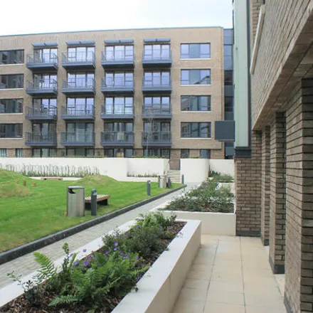 Buy this 2 bed apartment on Aurora Point in Dunnage Crescent, Surrey Quays
