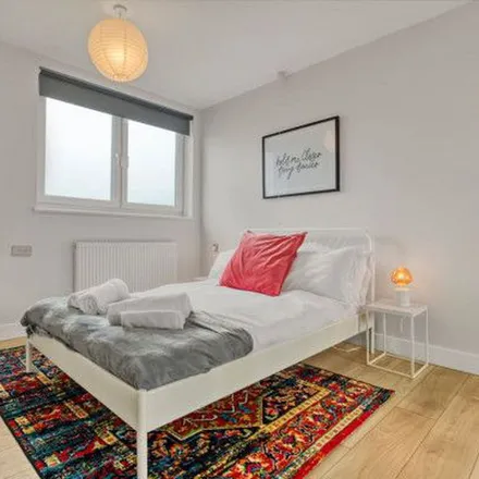 Rent this 1 bed apartment on Scotson House in Marylee Way, London