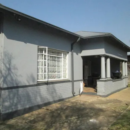 Rent this 3 bed apartment on H.F. Verwoerd Road in Jordaanpark, Lesedi Local Municipality