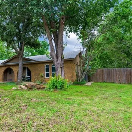 Image 3 - House Road, Mansfield, TX 76063, USA - House for sale