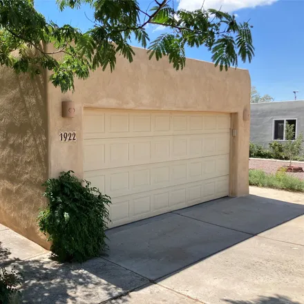 Buy this 3 bed house on 1922 Aspen Drive in Santa Fe, NM 87505