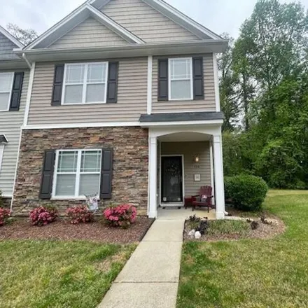 Rent this 2 bed house on 670 Whitetail Creek Way in Fuquay-Varina, NC 27526