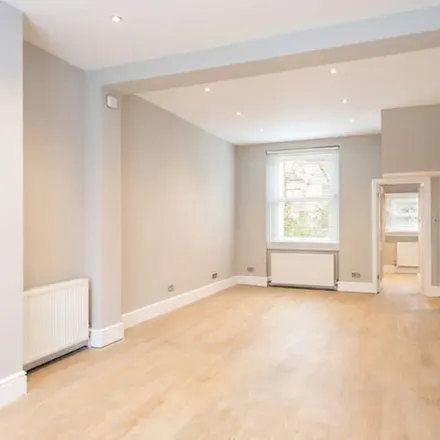 Image 7 - 10 Elm Tree Road, London, NW8 9JX, United Kingdom - Townhouse for rent