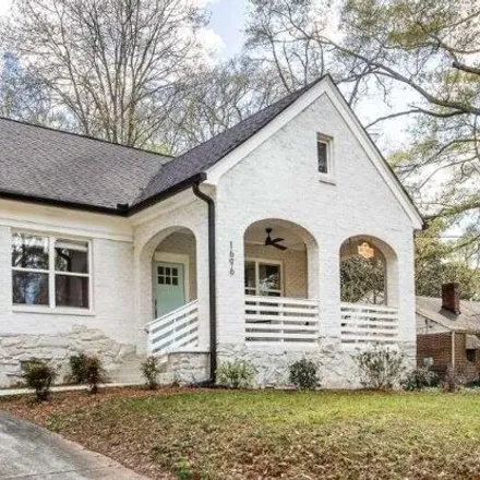 Rent this 4 bed house on 1696 Emerald Avenue Southwest in Atlanta, GA 30310