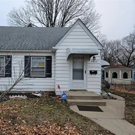 Buy this 3 bed house on 4806 North Emerson Avenue in Minneapolis, MN 55430