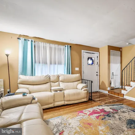 Image 6 - 3503 West Northern Parkway, Baltimore, MD 21215, USA - Townhouse for sale
