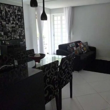 Rent this 2 bed apartment on Atacadão dos Pisos in Estrada do Coco, Portão