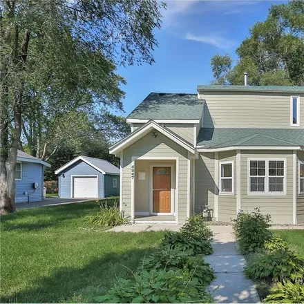 Buy this 3 bed house on 427 Knox Avenue North in Minneapolis, MN 55405