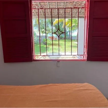 Rent this 4 bed house on Rua Campo Santos in Quatro Cantos, Ilha de Itamaracá -