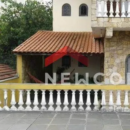 Buy this 3 bed house on Rua Votorantim in Vila Lucinda, Santo André - SP