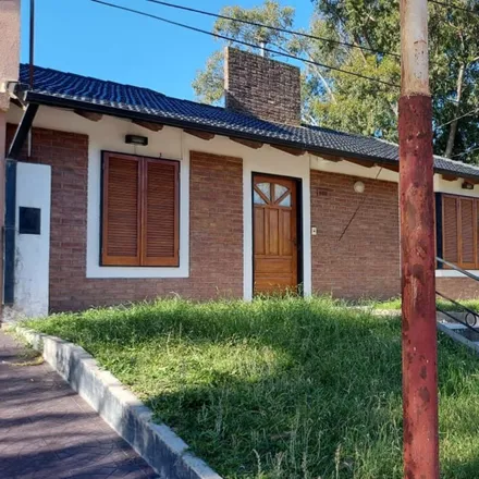 Buy this studio house on Juan Baez in Departamento Paraná, E3104 HMA Paraná