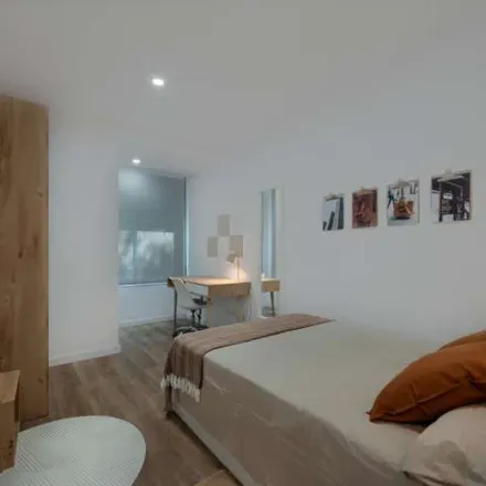 Image 5 - Carrer de Nàpols, 217, 08013 Barcelona, Spain - Apartment for rent