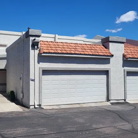 Rent this 3 bed house on 4776 West Eva Street in Glendale, AZ 85302