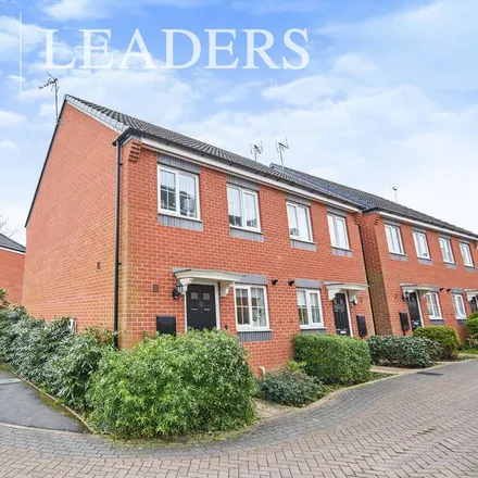 Rent this 2 bed duplex on Homerton Vale in Derby, DE3 9DN