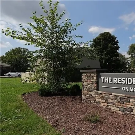 Rent this 1 bed apartment on 533 Carriage Hill in Donaldsons Crossroads, Peters Township