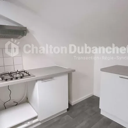 Image 1 - 57 Rue Charles de Gaulle, 42300 Roanne, France - Apartment for rent