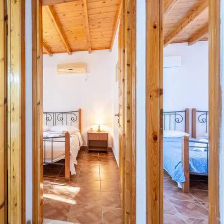 Rent this 3 bed duplex on Paxos in Makratika, Corfu Regional Unit