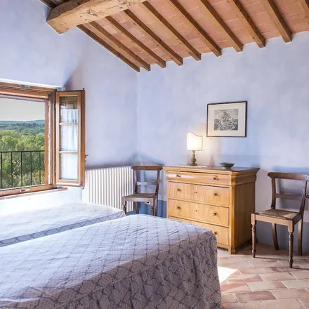 Rent this 6 bed house on Montepulciano in Via Marsala, Montepulciano SI