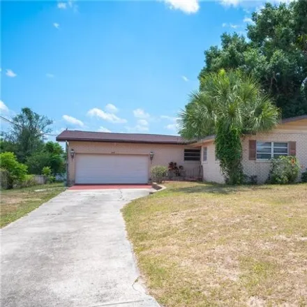 Buy this 3 bed house on 909 Avenue S Southeast in Winter Haven, FL 33880