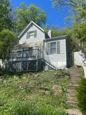 Buy this 3 bed house on 3960 Hillside Avenue in Riverside, Cincinnati