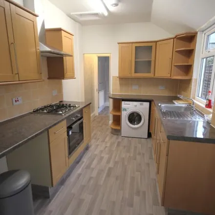 Image 3 - 4 Field Street Avenue, Kettering, NN16 8EP, United Kingdom - Apartment for rent