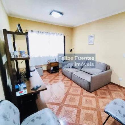 Buy this 3 bed house on Rua Santa Florentina in Jardim Universo, Mogi das Cruzes - SP