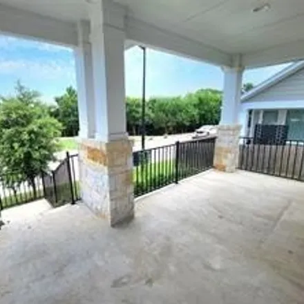 Image 4 - 304 Prarie Chapel Drive, Leander, TX 78641, USA - House for sale