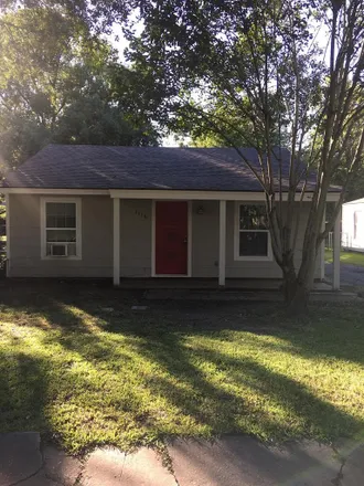 Rent this 2 bed house on 1114 Wagner Street in Port Neches, TX 77651