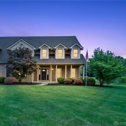 Buy this 5 bed house on 2637 Center Creek Circle in Sugarcreek Township, OH 45370