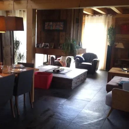 Rent this 6 bed house on Route de thônes in 74290 Veyrier-du-Lac, France
