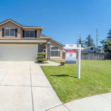 Buy this 3 bed house on 299 Pinto Creek Court in Oakdale, CA 95361