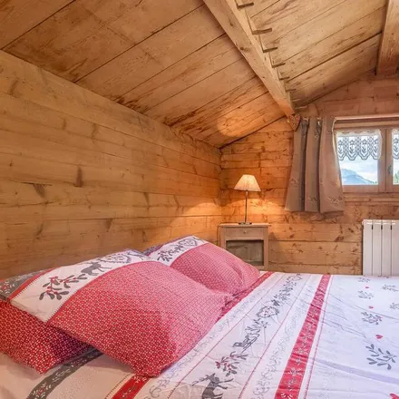 Rent this 2 bed house on Impasse des Aravis in 73590 Notre-Dame-de-Bellecombe, France