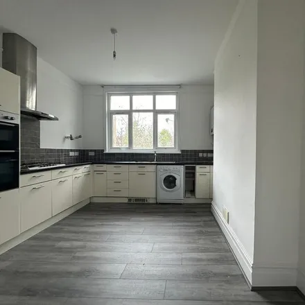 Rent this 1 bed apartment on 19 Nicholson Road in London, CR0 6QT