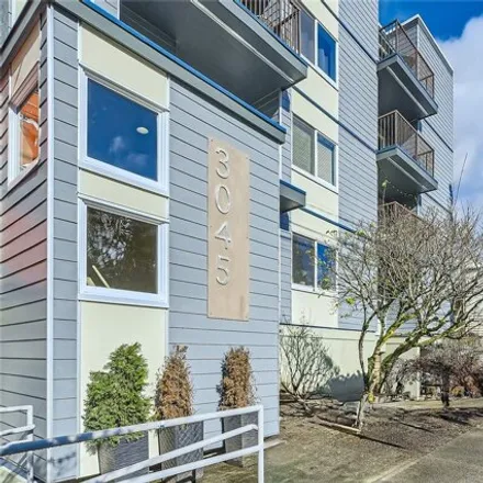 Buy this 2 bed condo on 3045 20th Avenue West in Seattle, WA 98199