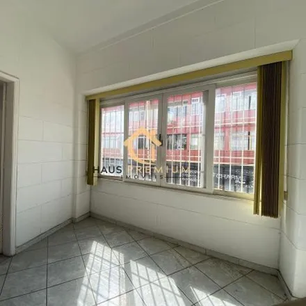 Rent this 3 bed house on Itaú in Avenida Delfim Moreira, Várzea
