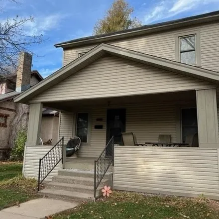 Buy this 3 bed house on 2040 College Avenue in Stevens Point, WI 54481