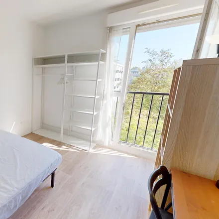 Rent this 1 bed room on 30 Rue Aristide Briand