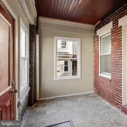 Image 4 - 435 Bickley Place, Chester, PA 19013, USA - Townhouse for sale