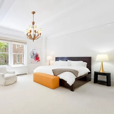 Image 6 - 33 East 70th Street, New York, NY 10021, USA - Townhouse for sale